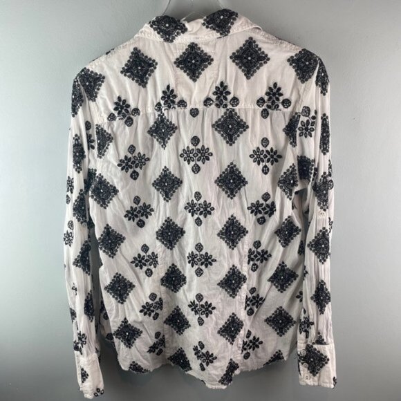 Cino Embroidered Button Down Cotton Top Size Large - Picture 4 of 5